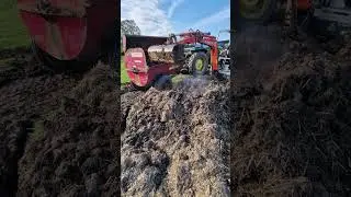 Nice steaming pile! 💩 #farmingwife #farming #poop
