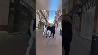 &ouml;csik- (n&eacute;vre sz&oacute;l&oacute; Dortmundba)