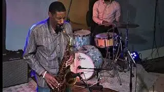 Snippet from Q’s Performance at Songbird Live 