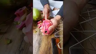 Amazing dragon fruts cutting skill#nutrition overload fruit #shortsfeed #fruit