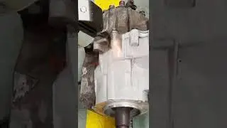 300w Pulse laser cleaning machine for paint.rust removal from engine #lasercleaningmachine