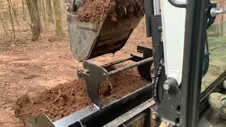 Bobcat E26 With Blade Buddy - IMG 8797
