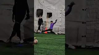 ⚽️🥅#football #футболист #футбол #futbol #goalkeepervideo #вратарь #goalkeeper  #goalkeepertraining