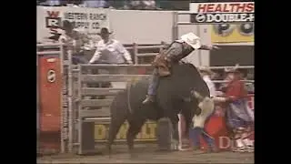 Troy Dunn vs C'N Stars - 00 PBR Billings (89 pts)