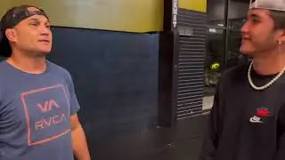 BJ PENN shows the half guard pass that won him championships in both BJJ and MMA UFC. Deadly 🔪