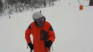 Ski review - Atomic Redster Q9.8 2025