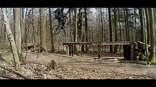 Mit E-Bike auf dem GravityTrail Taunus...schaffe ich meine ersten Doubles und Tables?