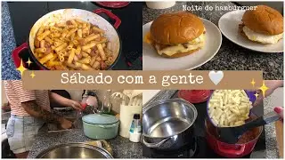 UM SABÁDO COM A GENTE + ALMOÇO PREGUIÇA + NOITE DO HAMBURGUER 🍔 #donadecasa #vlogs #hamburger