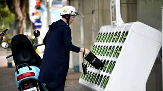 Electric bike charging system in Taiwan - Swapping Station 🤫 || #shorts