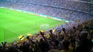 1860 M&uuml;nchen und BVB Fans singen gemeinsam: 