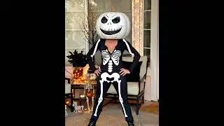 DIY Skeleton Costume That Everyone Will LOVE 👻 | Easy Halloween Costume Idea #halloweencostume
