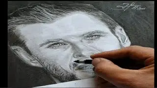 Chris hemsworth drawing