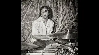 How drummer Greg Gilmore modified two Ludwig Snares Drums into toms for The Living 1982 album
