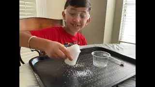 Experiment Making Fake Snow