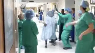 Pon ganle un poco de alegro jeje