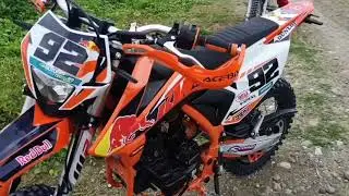 RUSI kry200/KTM decals