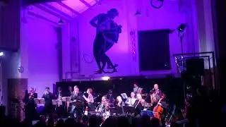 Orchestra di via Padova live in via Padova
