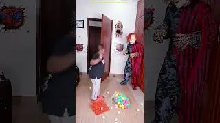 Забавная комедия, попробуй не засмеяться Чаки Джумскеар против Вигофелласа. Забавный розыгрыш в T...