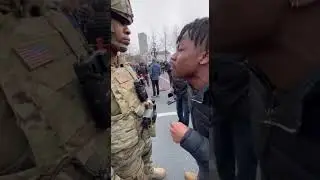 Он толкнул НЕ ТОГО охранника! Смотрите, как струйный баллончик правосудия! #шорты #военные #проте...