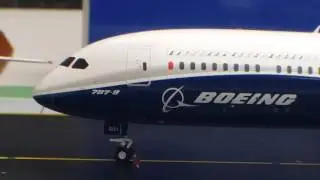 JC Wings 200 Boeing 787-9 Stretched Dreamliner(Dreamliner House Colors Livery)Review