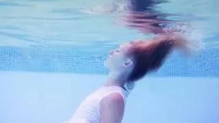 Underwater Plotagraph