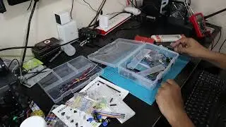 Arduino starter kit unboxing | Arduino Unboxing: Original Arduino Starter Kit
