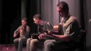T&oacute;la Custy, P&aacute;draig Rynne and Paul McSherry (Breton Set)