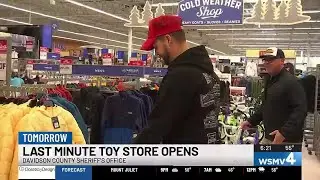 Nashville comedian John Crist donates over 100 bikes to Last Minute Toy Store