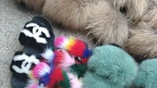 Wholesale custom logo real natural raccoon fur slippers fur slides for women