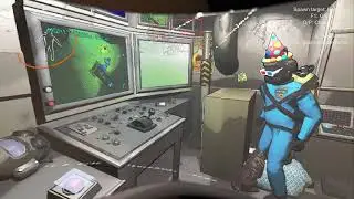 Messing with Friends at the Console in Lethal Company!