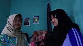 Tugas ujian praktek bahasa Inggris, dengan perkenalan, dialog 1, dan dialog 2