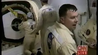 CNN News - Shuttle Launches with John Glenn (Oct 1998)