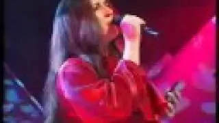 Alanis Morissette 'Stars in their eyes' Lisa Hobman