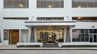 STAR TOWER - ORLANDO, FL LUXURY HIGH-RISE CONDO for Sale in Downtown