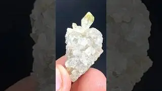 Natural Terminated Fluorescence Petroleum Quartz Crystal. #quartz #fluorescence #minerals #crystals