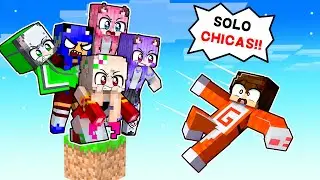 ¡1 CHICO vs 5 CHICAS en UN BLOQUE en MINECRAFT! 😱| SRGATO X FLOR EN MINECRAFT 1 BLOQUE