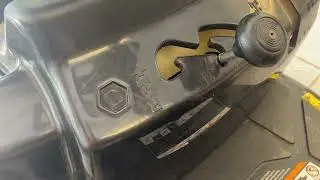 HOW to OPERATE a MURRAY REAR ENGINE RIDING LAWN MOWER