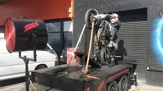 CBR600 WHEELIE PRACTICE | WHEELIE MACHINES AUSTRALIA | BALANCE POINT CONTROL| Loud exhaust!!