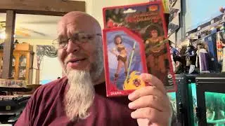 &ldquo;Flea Market Finds: Predator, Vampires & Dungeons & Dragons Treasures!&rdquo;