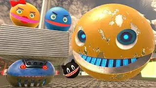 PACMAN & YELLOW ROBOT FRIENDLY VS CARTOON CAT VS ROBOT PACMAN