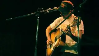 Serious Sam Barrett - The Lullaby of Leeds