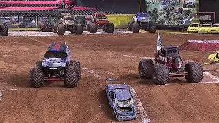 Lucas Oil Crusader vs Time Flys in Phoenix 2012