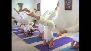 Sampoorna Hatha Yoga Open Class with Shri Yogi Hari.m4v