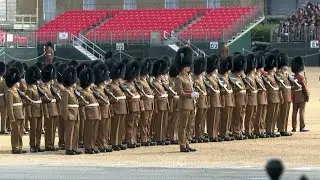 Final run-through of Queen's birthday parade before jubilee celebrations | AFP