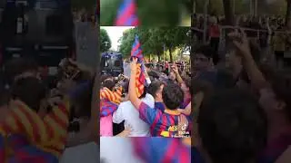 As&iacute; me recibieron los cul&eacute;s 🙌🤣 Muchas gracias a @whitebit ua por las entradas!