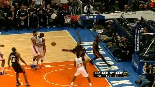 LeBron James One-Handed Alley-Oop