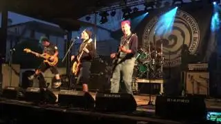 Blowfuse - Ripping Out @ Llangreu Rock