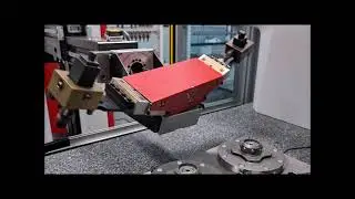 Messmaschine automatisieren: Hexagon Tigo mit dem Handlingssystem Chameleon von Zimmer & Kreim