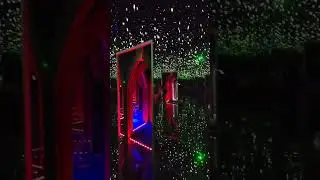 А вы бывали в лабиринтах?Have you been to labyrinths? #labyrinth #coolsong #lights