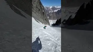 Mike Meru and his daugters Emme & Elle scored 5 star spring conditions down in the Andes this month
